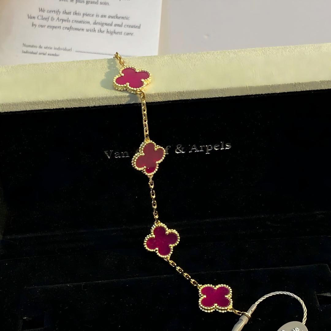 [Favorite]NEW CLOVER 5 MOTIFS PINK ENAMEL BRACELET