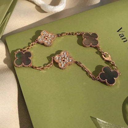 [Favorite]LUCKY CLOVER 5-MOTIF BRACELET - GREY MOTHER-OF-PEARL COLLECTION