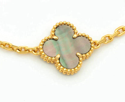 [Favorite]LUCKY CLOVER 5-MOTIF BRACELET - GREY MOTHER-OF-PEARL COLLECTION