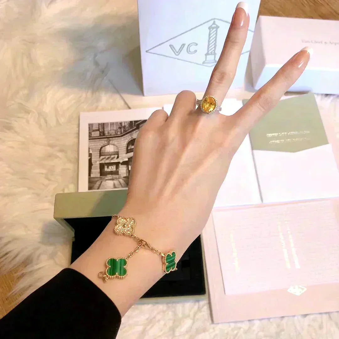[Favorite]LUCKY CLOVER 5-MOTIF BRACELET - MALACHITE COLLECTION