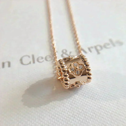 [Favorite]KALEIDOSCOPE PENDANT NECKLACE