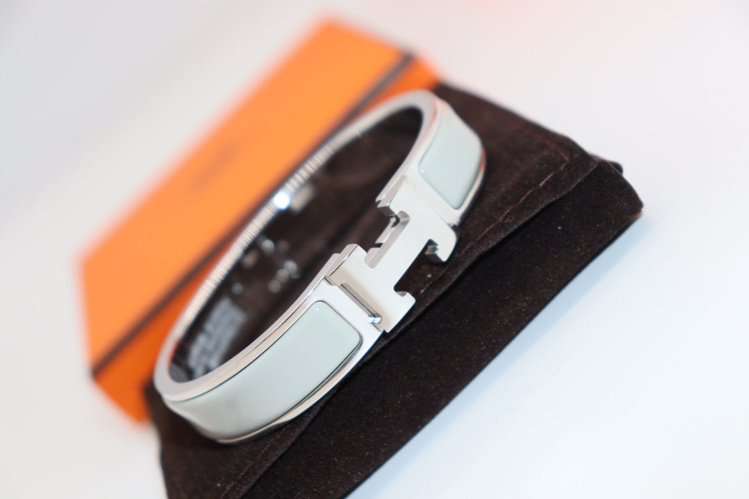 [Favorit]H HELLBLAUES ARMBAND