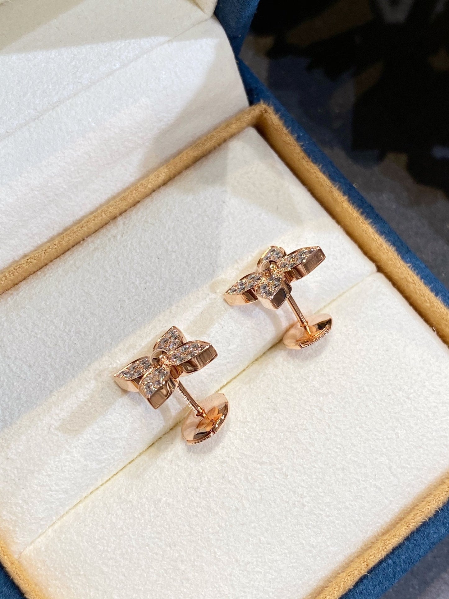 [Favorite]STAR DIAMOND EARRINGS