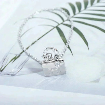 [Favorite]AMULETTE PEDANT SILVER NECKLACE