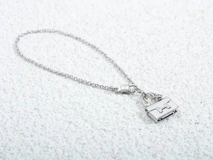 [Favorite]AMULETTE PEDANT SILVER NECKLACE