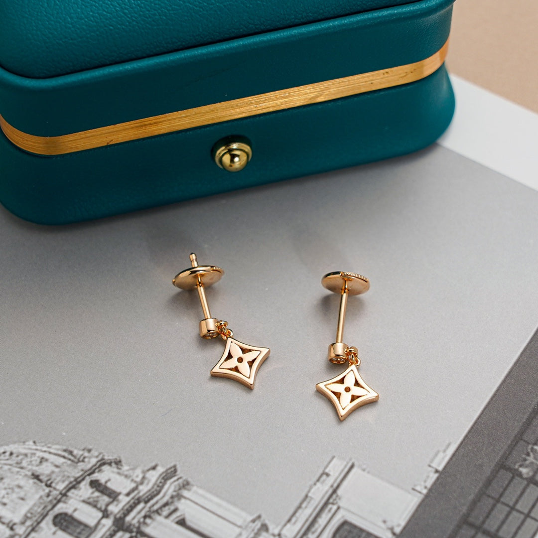 [Favorite]STAR EARRINGS GOLD