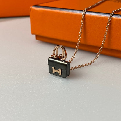 [Favorit]CONSTANCE SCHWARZ ANHÄNGER ROSÉGOLD HALSKETTE