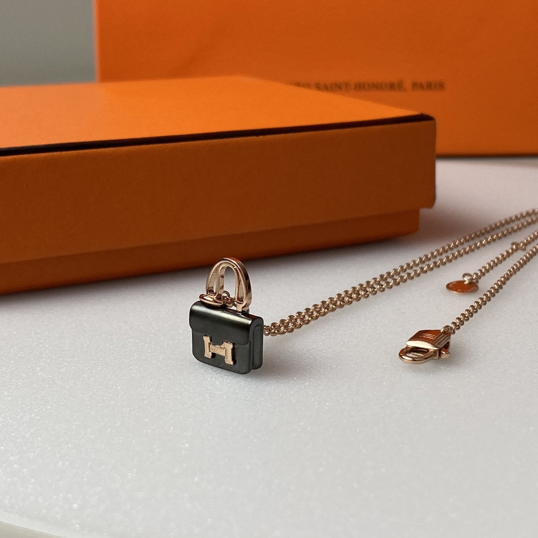 [Favorit]CONSTANCE SCHWARZ ANHÄNGER ROSÉGOLD HALSKETTE