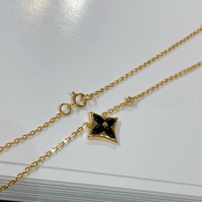 [Favorite]STAR BLACK MOP NECKLACE