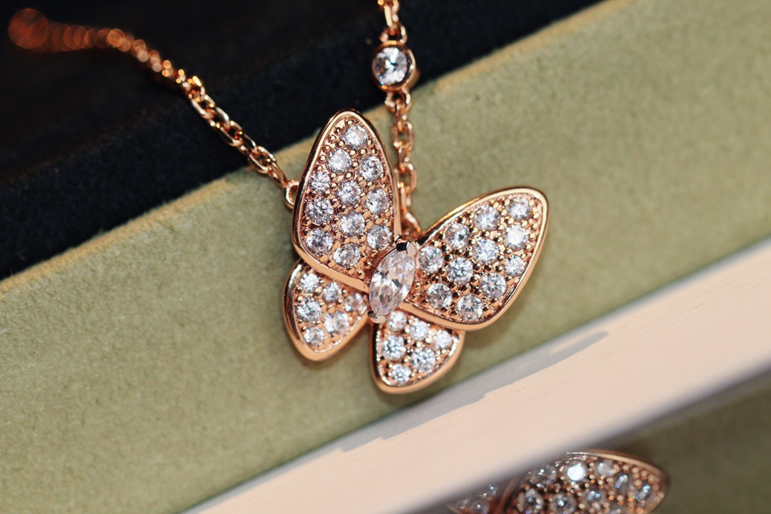 [Favorite]BUTTERFLY DIAMOND CHARM NECKLACE