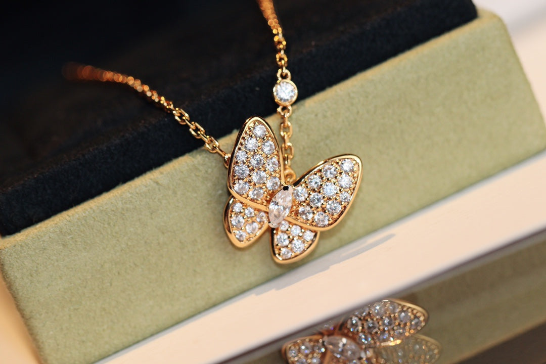 [Favorite]BUTTERFLY DIAMOND CHARM NECKLACE
