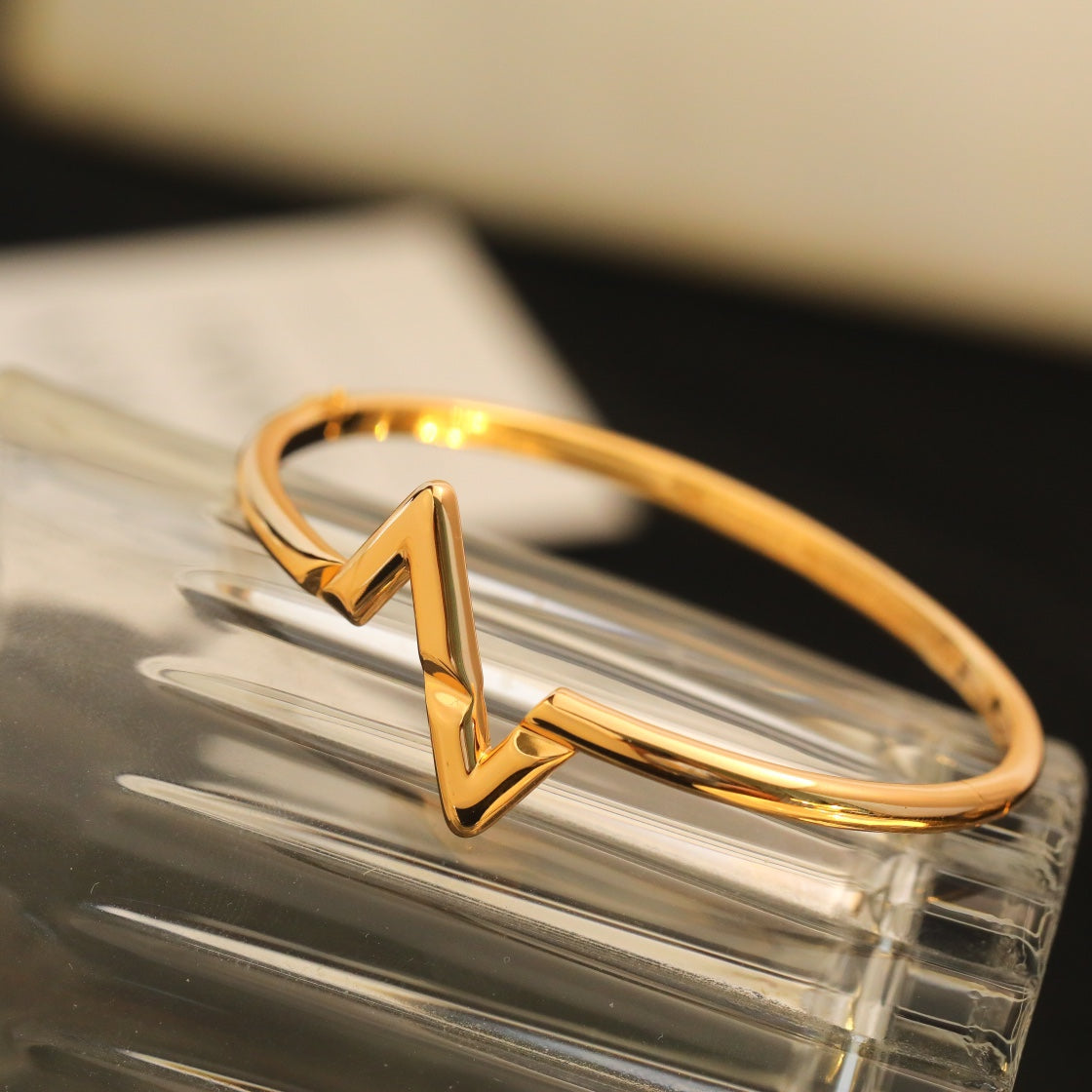 [Favorite]VOLTE UPSITE DOWN BRACELET