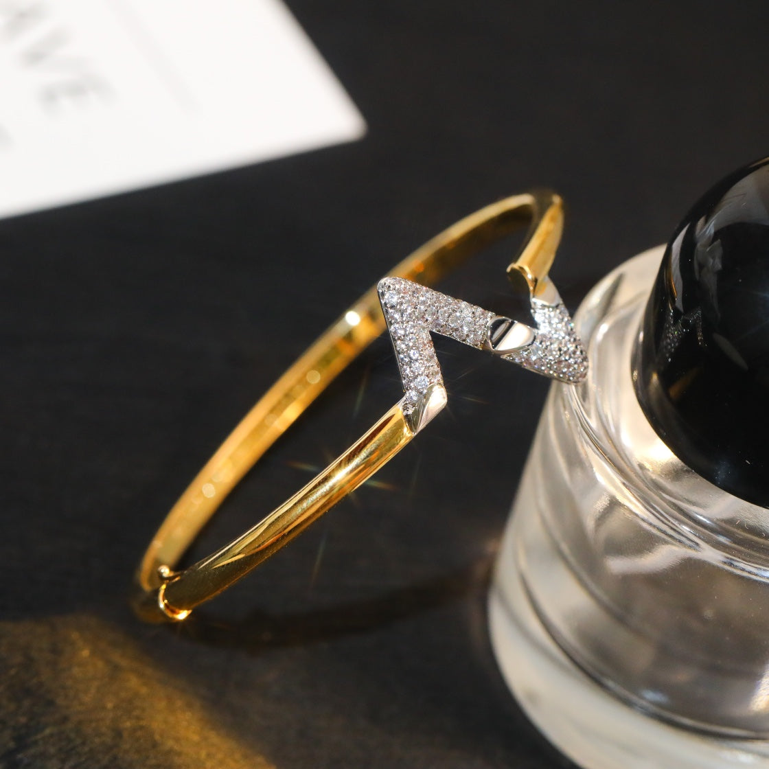 [Favorite]VOLTE UPSITE DOWN GOLD DIAMOND BRACELET