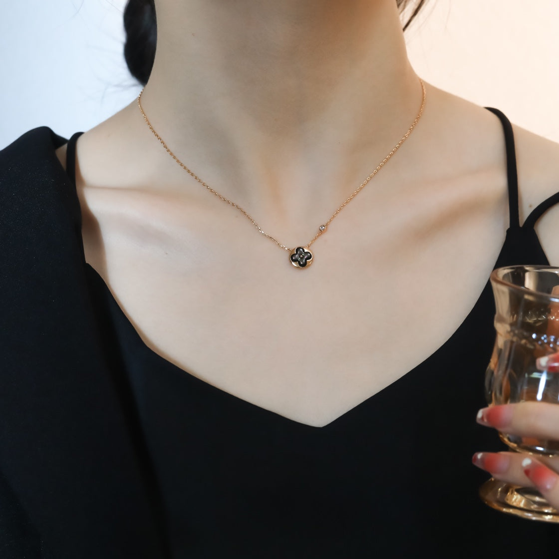 [Favorite]SUN PEDANT ROSE GOLD 1 DIAMOND NECKLACE