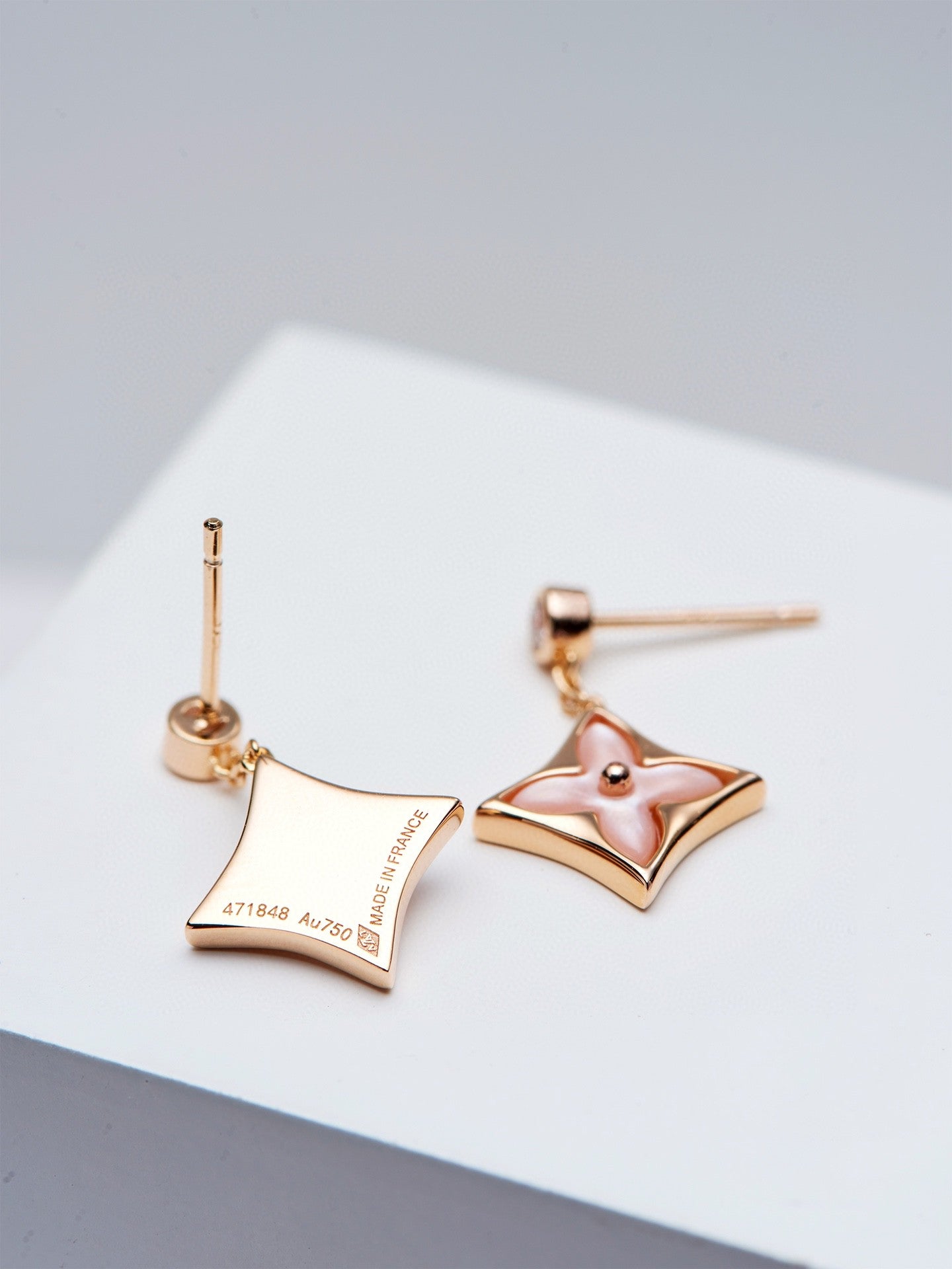 [Favorite]DOUBLE STAR ROSÉGOLDENE MOP-OHRRINGE
