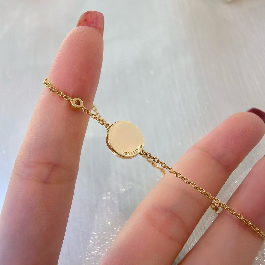 [Favorite]SUN PEDANT CARNELIAN BRACELET