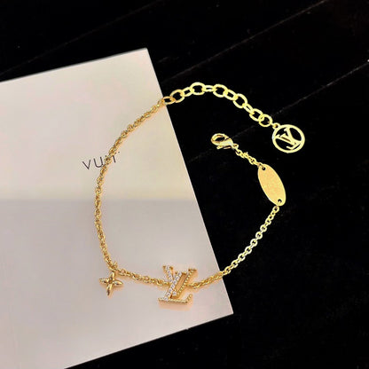 [Favorite]LOGO STAR MOTIF GOLD BRACELET