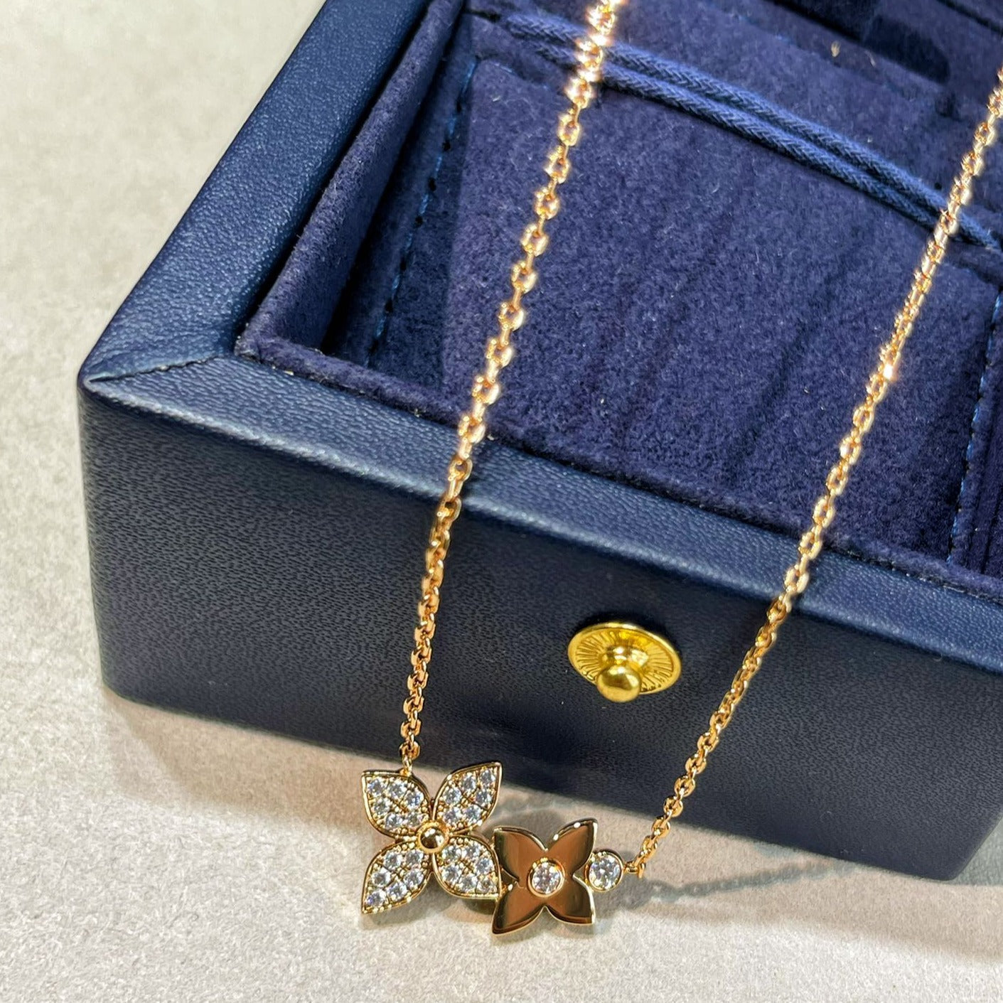 [Favorite]STAR BLOSSOM NECKLACE ROSE GOLD DIAMONDS
