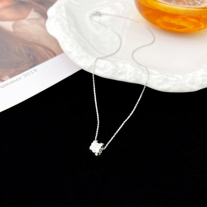 [Favorite]BEE MINI PEDANT DIAMOND NECKLACE