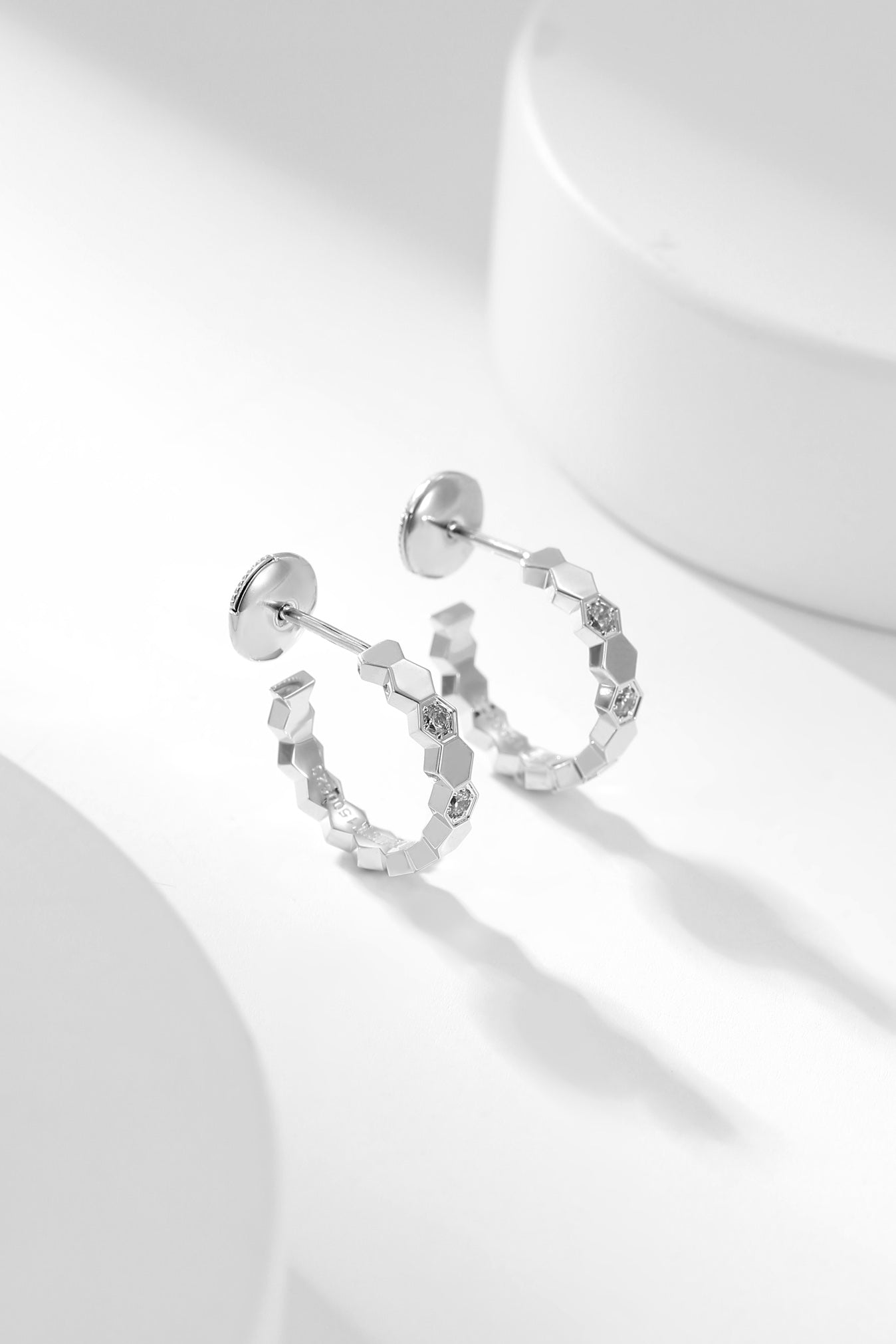 [Favorite]BEE LOVE DIAMOND CREOLEN