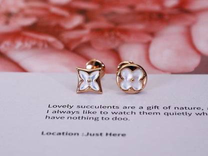 [Favorite]STAR AND SUN ROSE GOLD MOP STUD EARRINGS