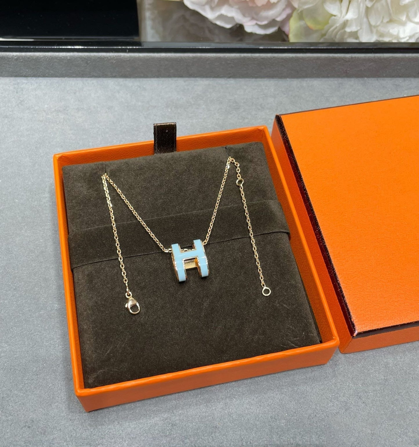 [Favorite]POP H SKY BLUE NECKLACE