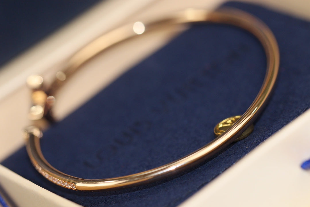 [Favorite]IDYLLE ROSE GOLD OPEN BRACELET DIAMOND PAVED