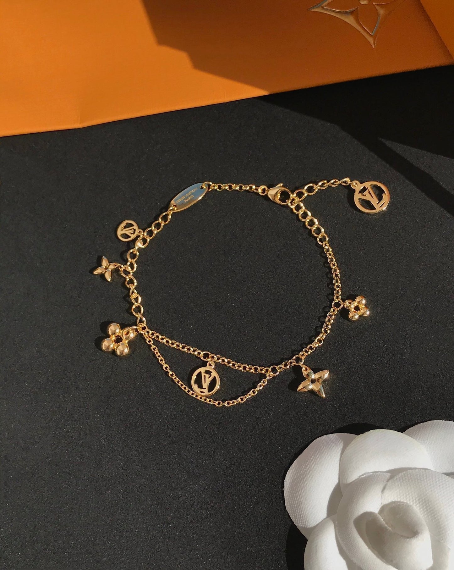 [お気に入り]BLOOMING ROSE GOLD MOPブレスレット