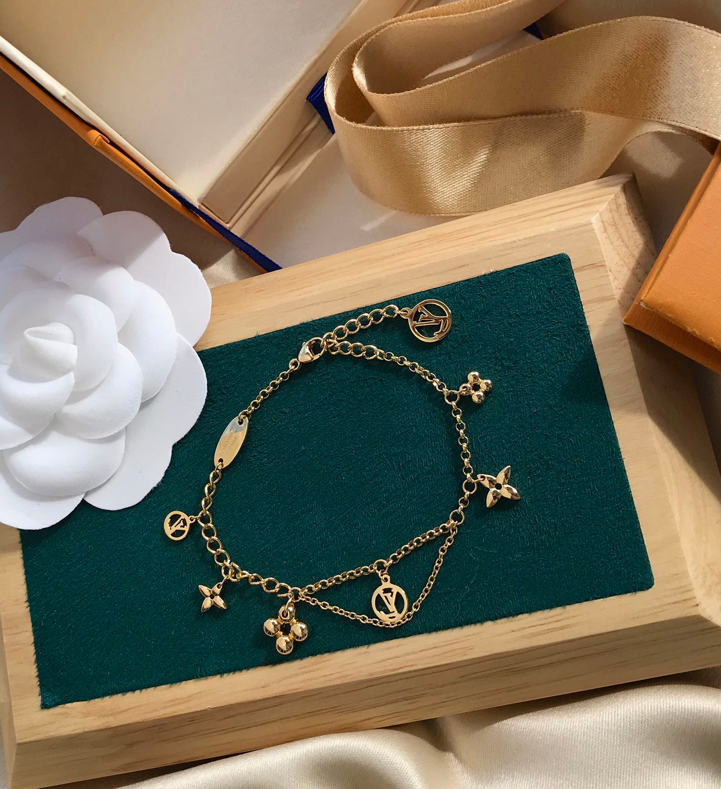 [お気に入り]BLOOMING ROSE GOLD MOPブレスレット