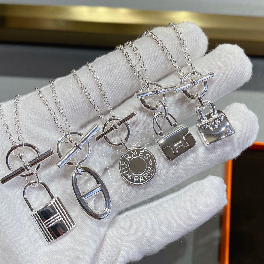 [Favorite]CONSTANCE PEDANT SILVER NECKLACE