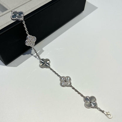 [Favorite]LUCKY CLOVER 5-MOTIF BRACELET - LASER COLLECTION