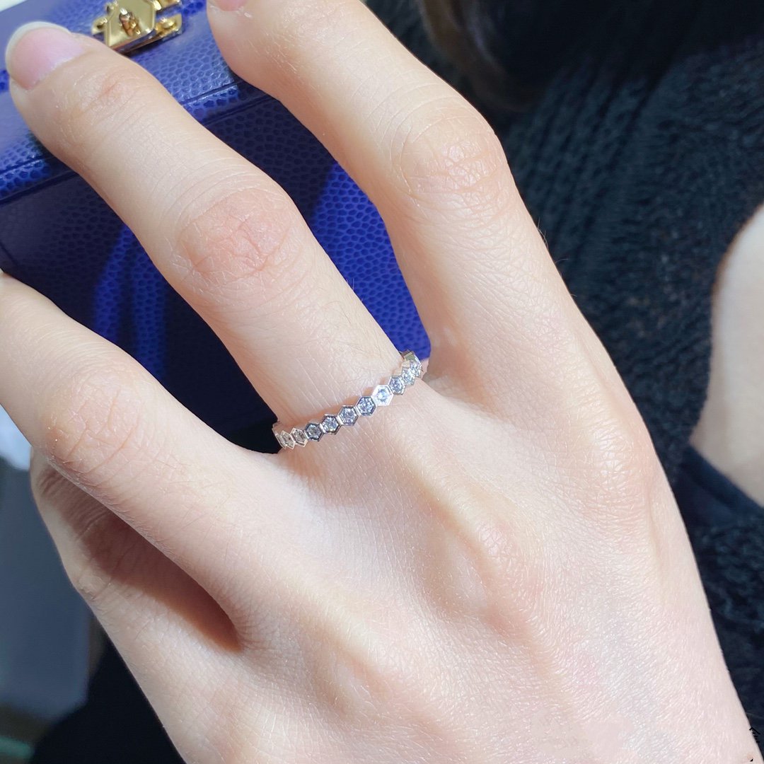 [Favorite]BEE LOVE DIAMOND PAVED SMALL RING