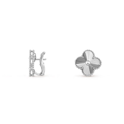 [Favorite]15MM CLOVER FLOWER STUD EARRINGS WHITE GOLD COLLECTION