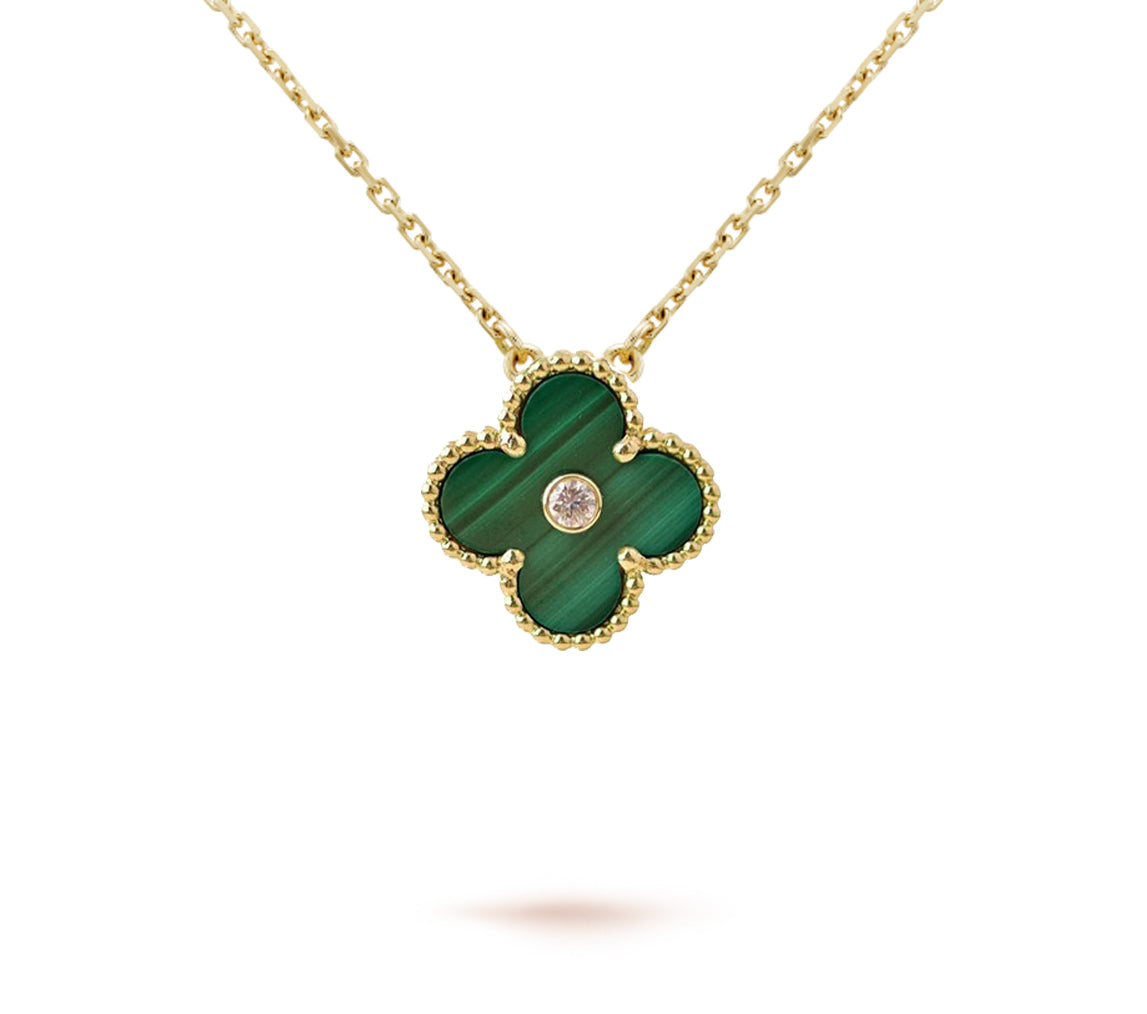 [Favorite]LIMITED EDITION CHRISTMAS CLOVER FLOWER NECKLACE - 15MM ANNUAL COLLECTIBLE PENDANT
