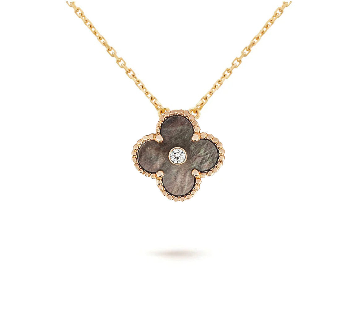 [Favorite]LIMITED EDITION CHRISTMAS CLOVER FLOWER NECKLACE - 15MM ANNUAL COLLECTIBLE PENDANT