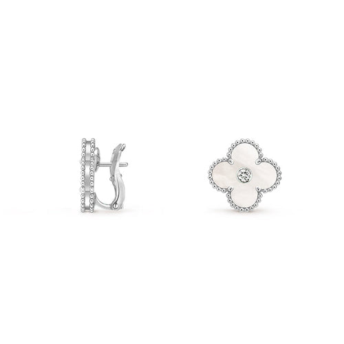 [Favorite]15MM CLOVER FLOWER STUD EARRINGS DIAMOND-WHITE GOLD COLLECTION