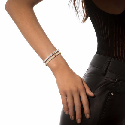 [Favorite]MOVE NOA FULL-PAVÉ DIAMOND BANGLE BRACELET