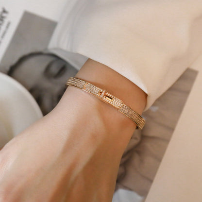 [Favorit] KELLY ARMBAND MIT DIAMANTEN