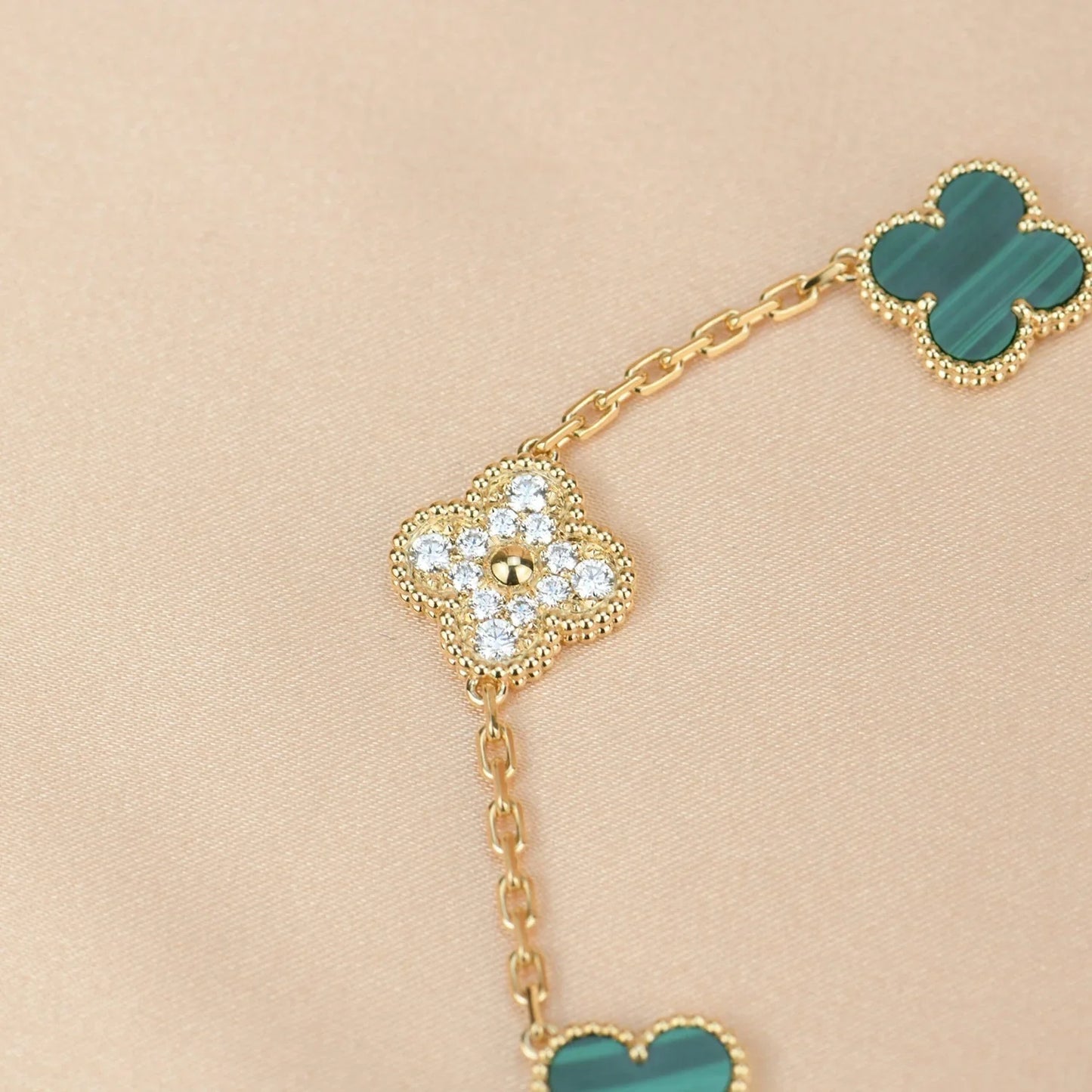 [Favorite]LUCKY CLOVER 5-MOTIF BRACELET - MALACHITE COLLECTION