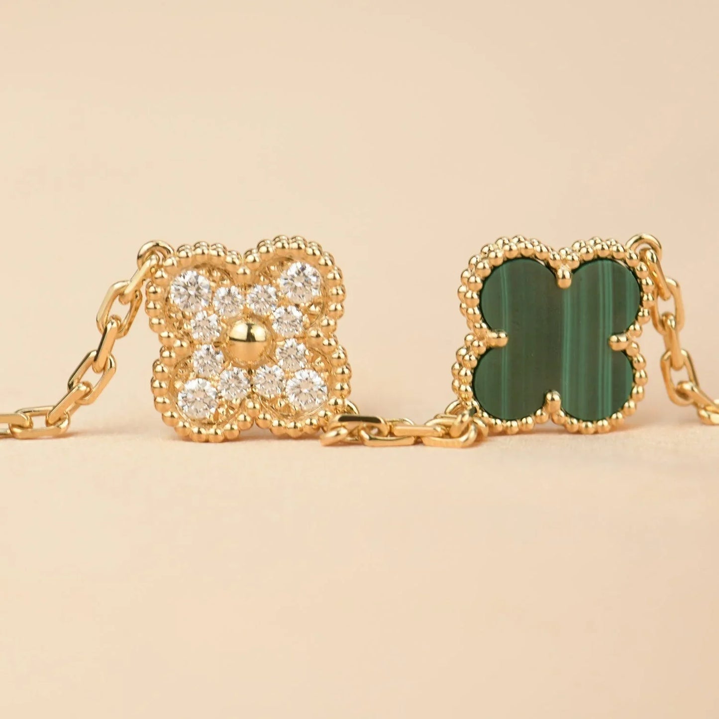 [Favorite]LUCKY CLOVER 5-MOTIF BRACELET - MALACHITE COLLECTION