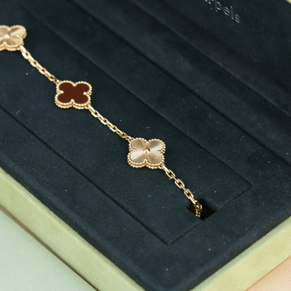 [Favorite]LUCKY CLOVER 5-MOTIF BRACELET - RED CARNELIAN COLLECTION