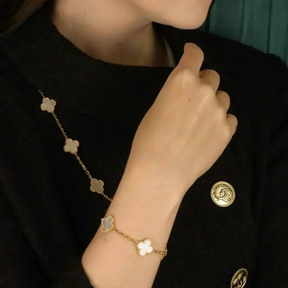 [Favorite]LUCKY CLOVER 5-MOTIF BRACELET - WHITE MOTHER-OF-PEARL COLLECTION