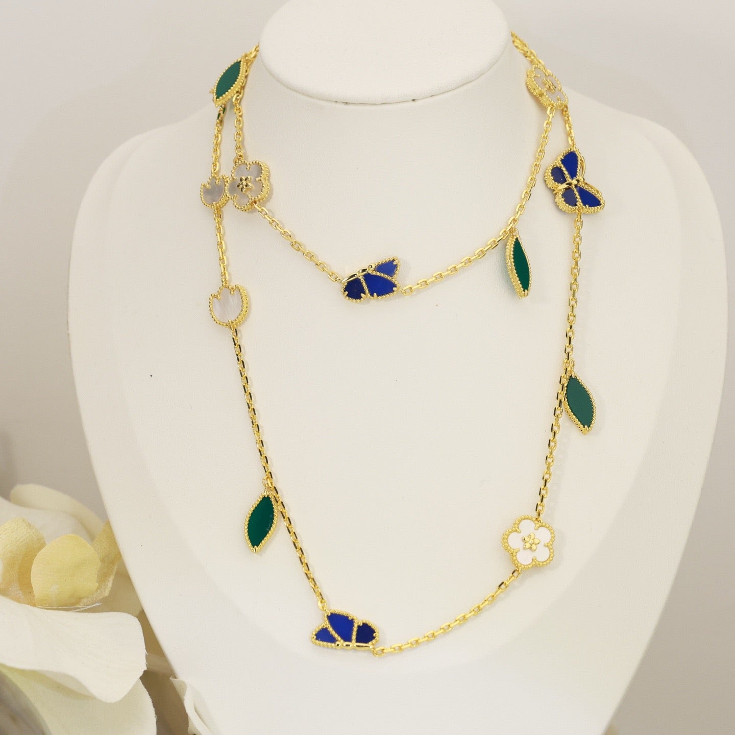 [Favorite]LUCKY SPRING BUTTERFLY & FLOWER STATEMENT NECKLACE - 15-MOTIF FLORAL DESIGN