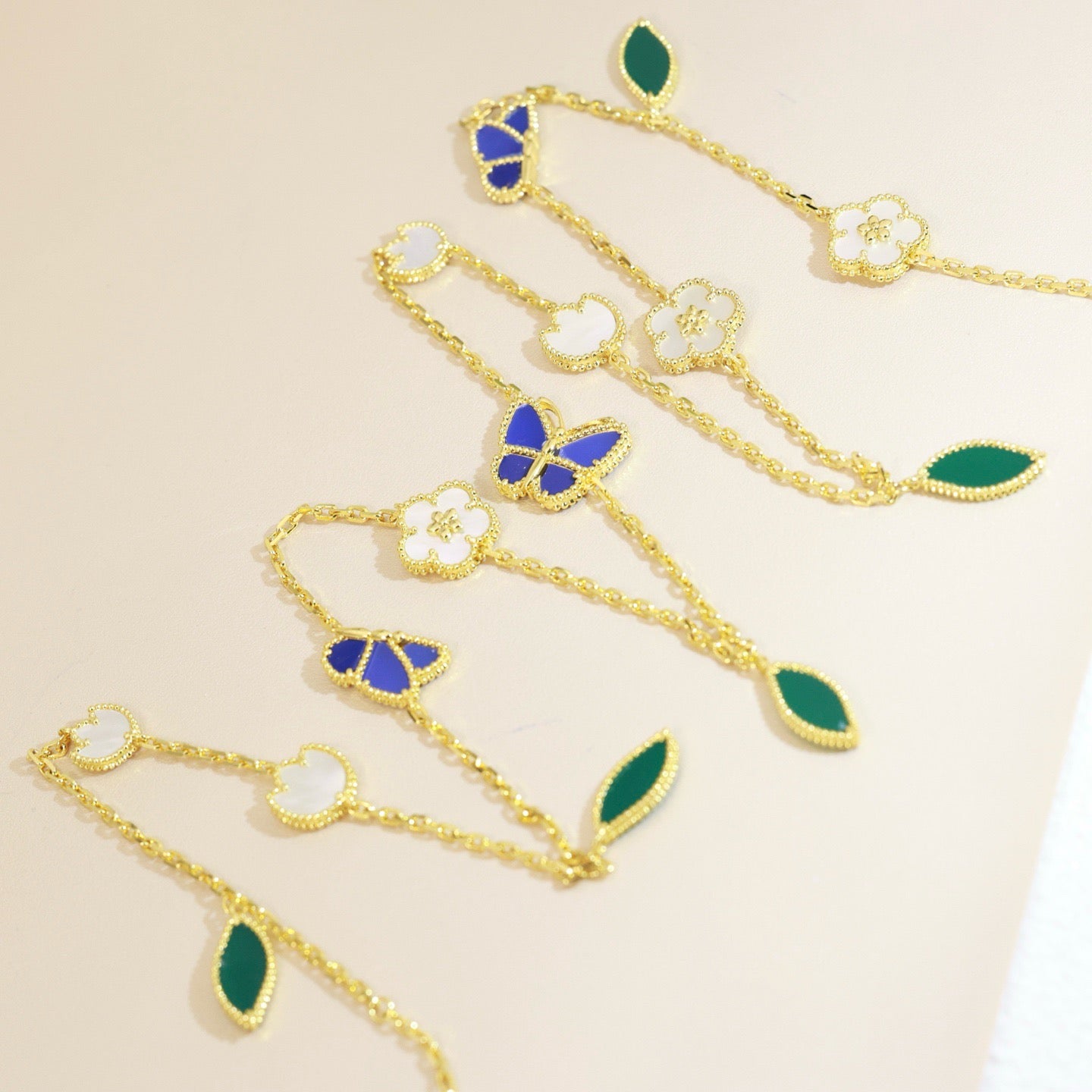 [Favorite]LUCKY SPRING BUTTERFLY & FLOWER STATEMENT NECKLACE - 15-MOTIF FLORAL DESIGN