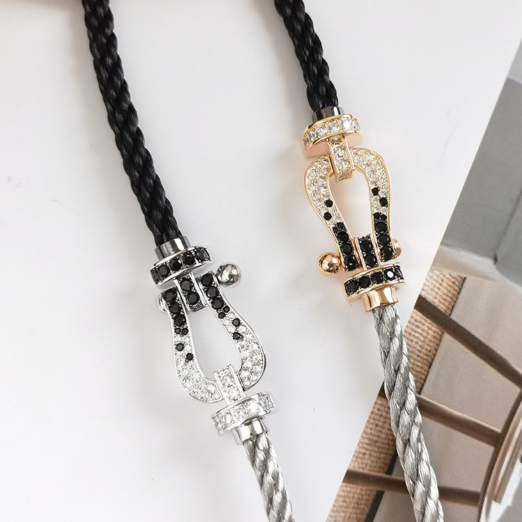 [Favorite]FORCE LARGE HORSESHOE BLACK & WHITE DIAMOND BRACELET - WHITE GOLD