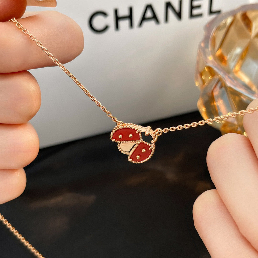 [Favorite]LUCKY CARNELIAN LADYBUG CHARM NECKLACE