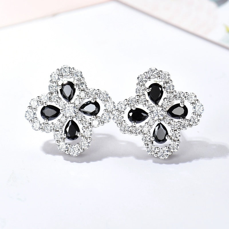 [Favorite]LOOP EARRINGS FULL MOTIF DIAMOND 16MM