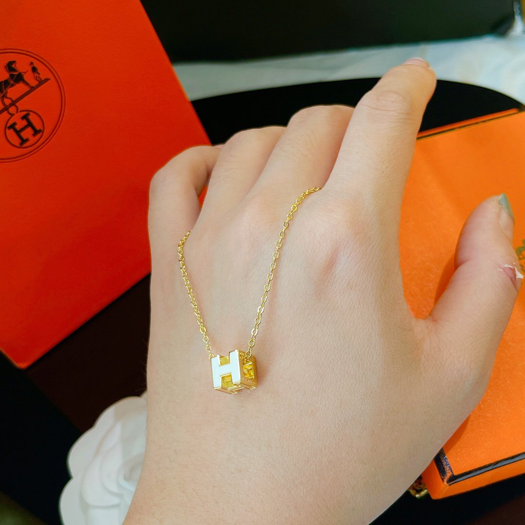 [Favorit]H WEISSE ECKIGE GOLDENE HALSKETTE