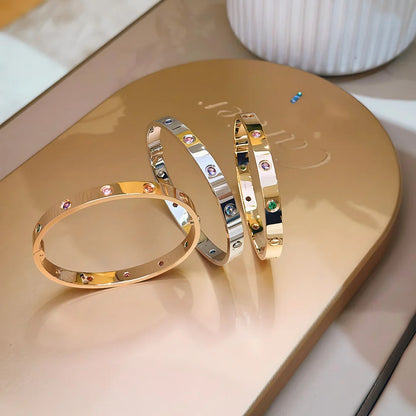 [お気に入り]クラシック 6.1MM ラブブレスレット 10ポイントダイヤ マルチカラー