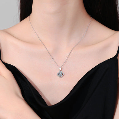 [Favorite]CLASSIC CLOVER MOISSANITE PENDANT NECKLACE